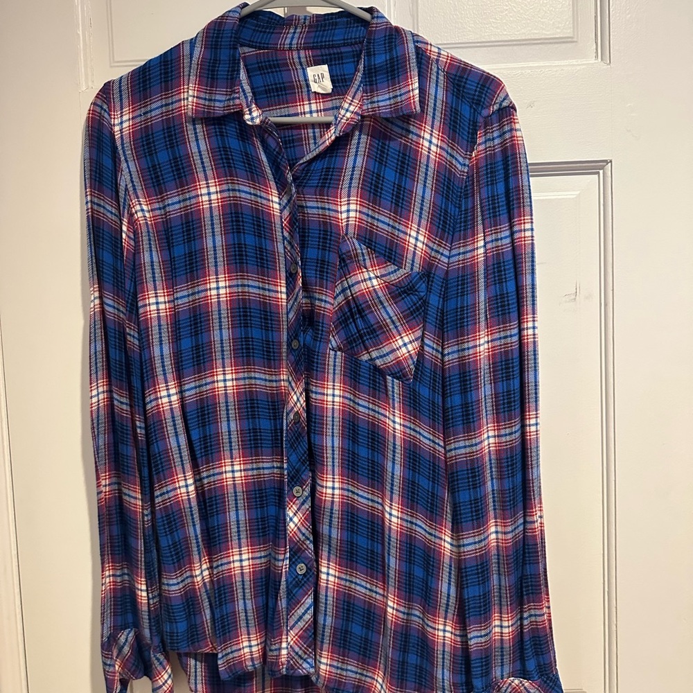Women’s button down